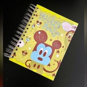 DISNEY PARKS Mickey Mouse Green Notepad Journal 6 x 8 inches